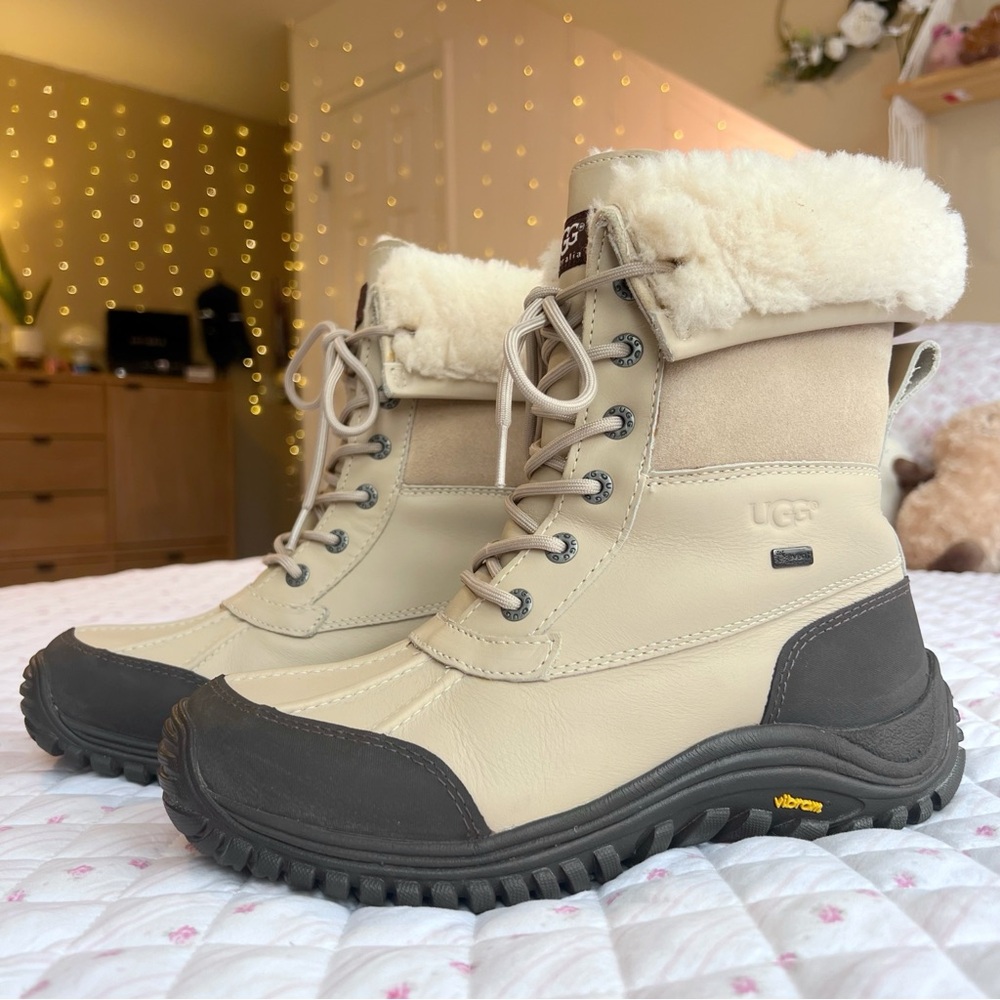 UGG Australia Adirondack II Waterproof Leather Winter Snow Boots Sand 8.5